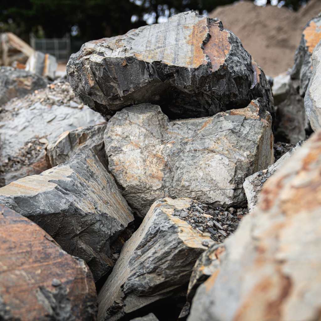 OLGAR SLATE ROCKS Daisy's Garden Supplies